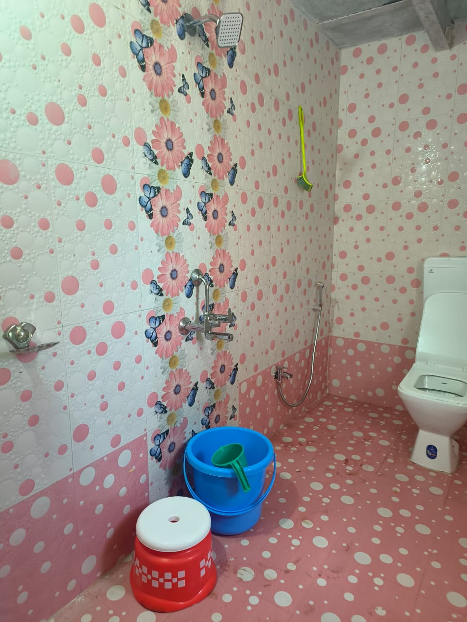 Family room 6